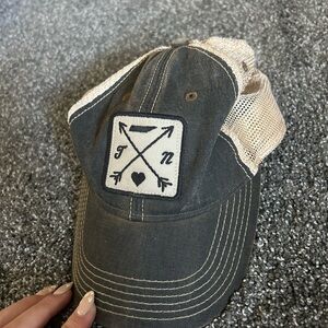 Tennessee hat. Adjustable clickers. Worn maybe twice. In good shape